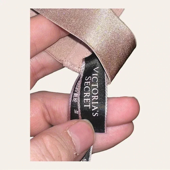 Victoria's Secret Very Sexy Lace Bralette High Neck Gold Size large - Picture 8 of 10